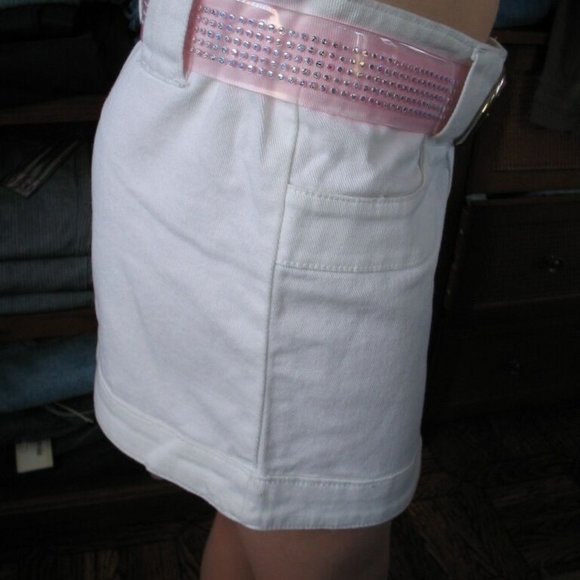 $59 JLO Jennifer Lopez White Mini LOW Skirt SZ 11 - Picture 4 of 5